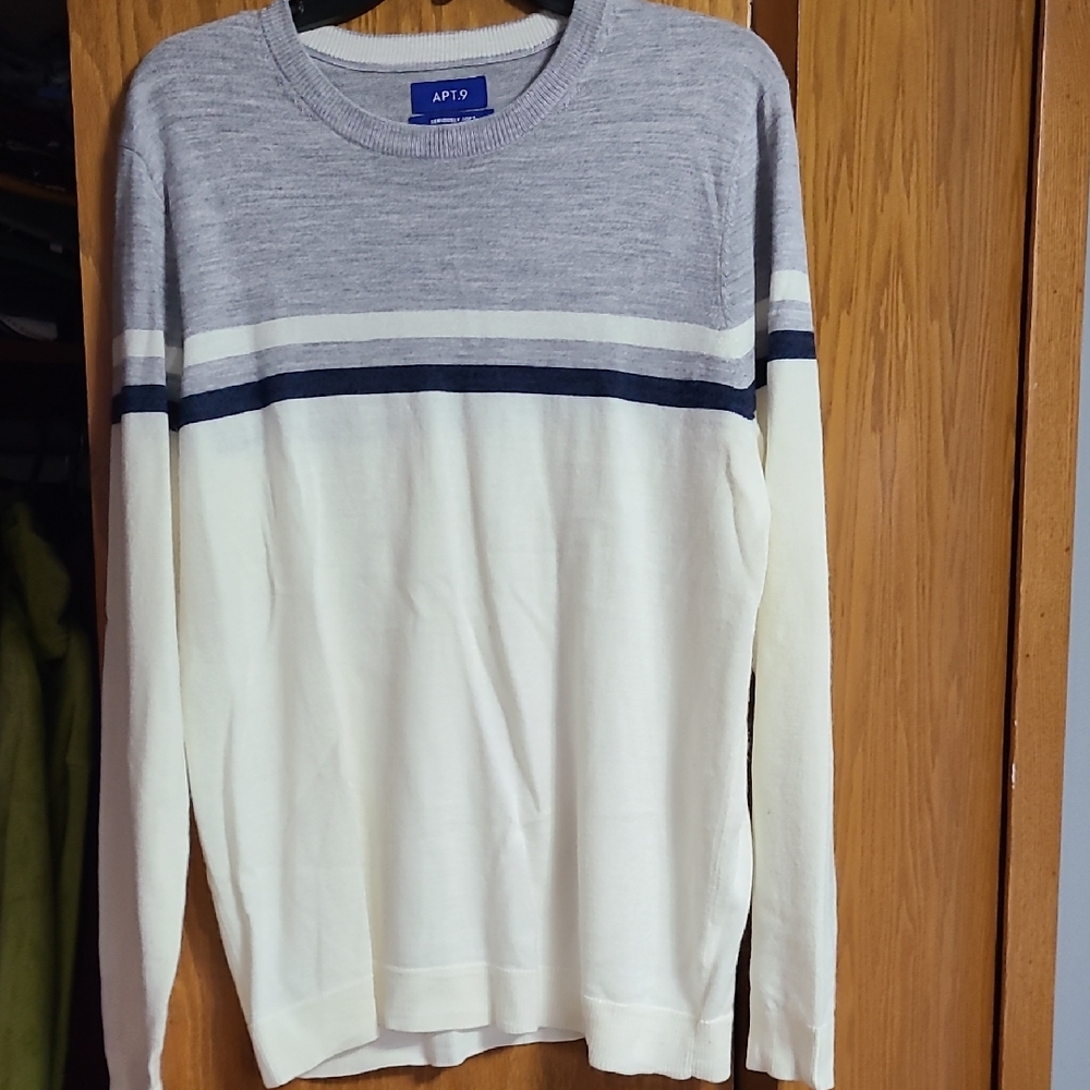 Apt. 9 Men's Gray, Navy, and Cream Crewneck Sweater
